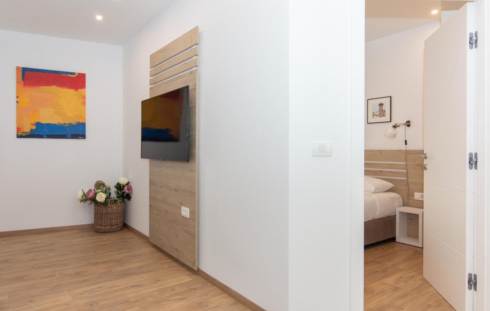 Casa Mia - Apartments & Suites Koper Bagian luar foto