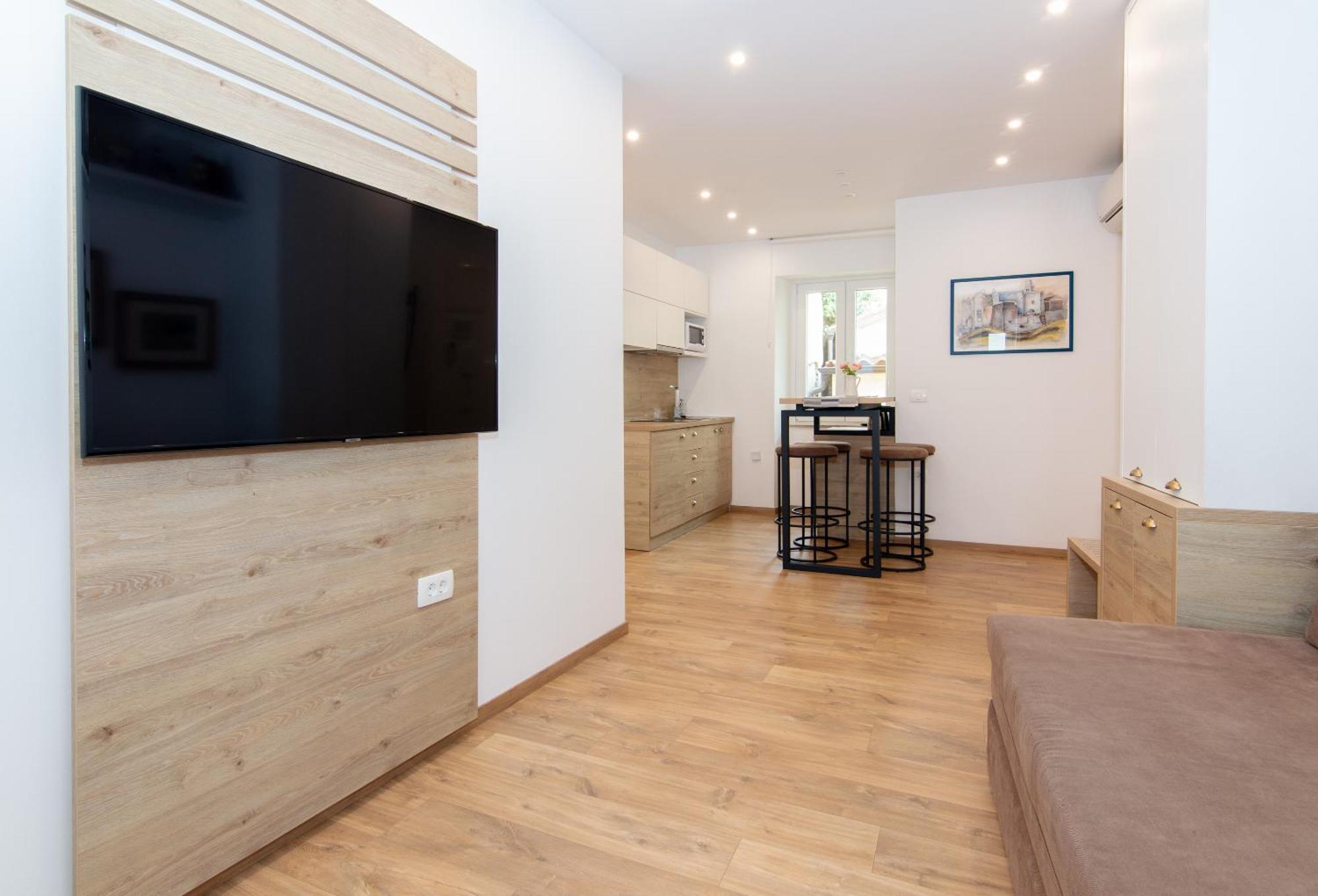 Casa Mia - Apartments & Suites Koper Bagian luar foto