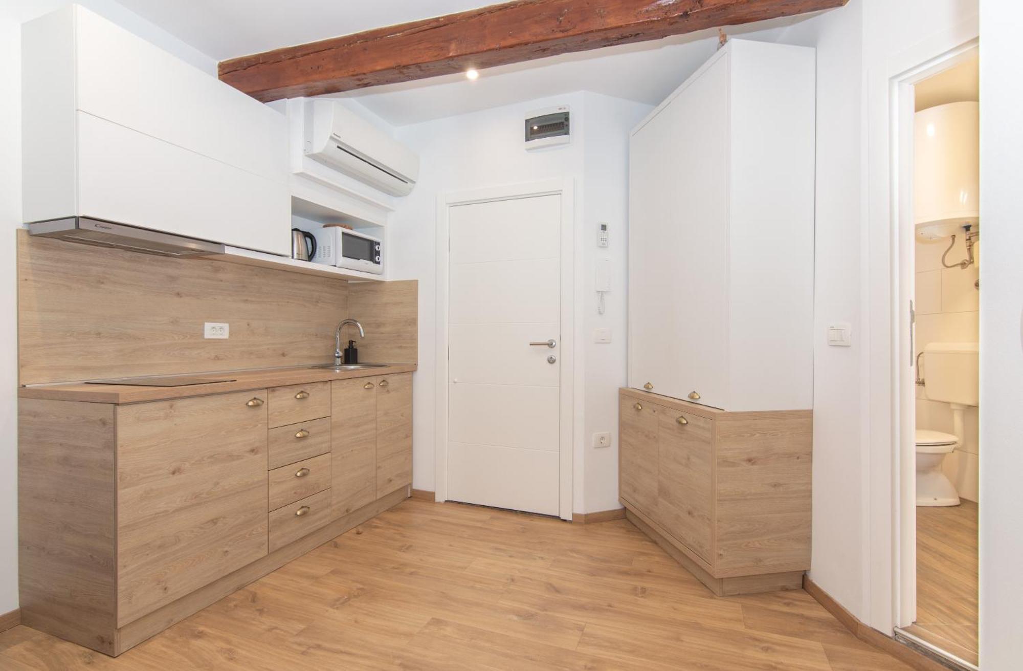 Casa Mia - Apartments & Suites Koper Bagian luar foto