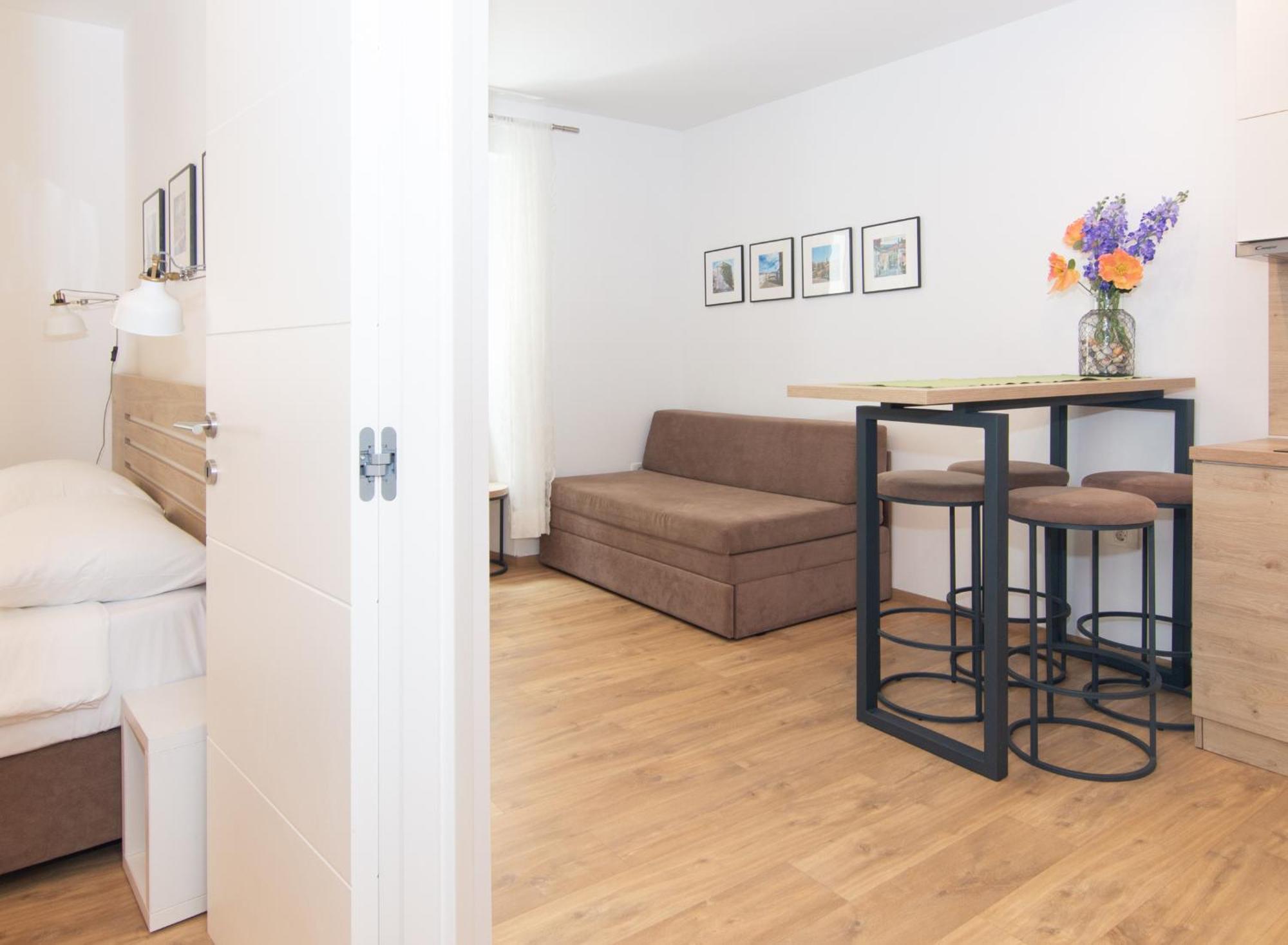 Casa Mia - Apartments & Suites Koper Bagian luar foto
